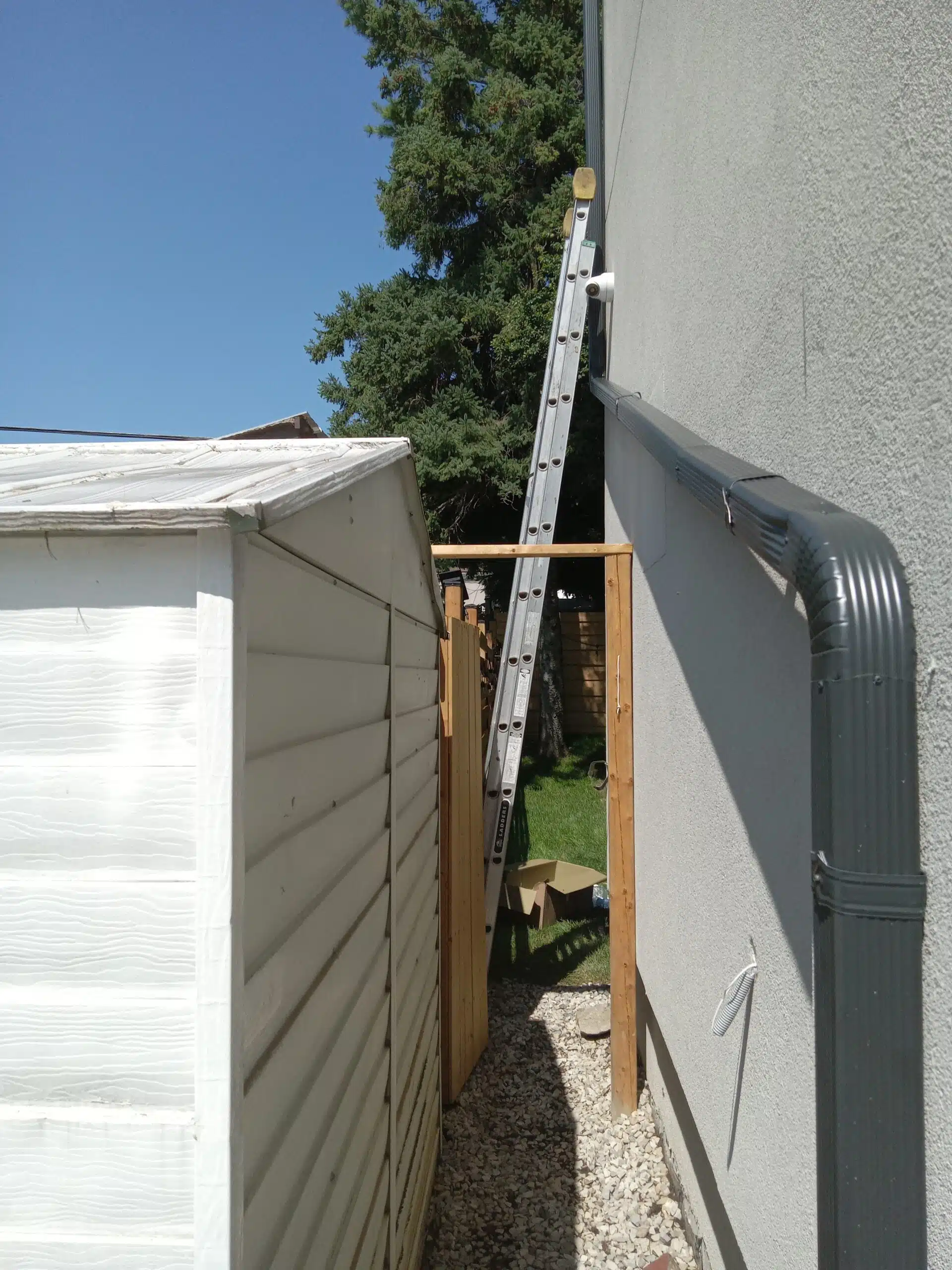 Eavestrough Cleaning Services in Toronto Silkwaters Windows and Eaves Cleaning
