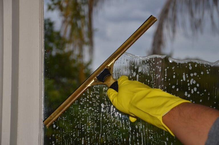 How Much Does Window Cleaning Cost in Toronto 2026 Price Guide